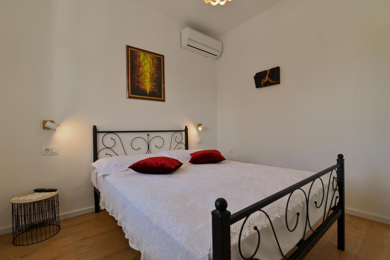 Apartments Art 特罗吉尔 外观 照片